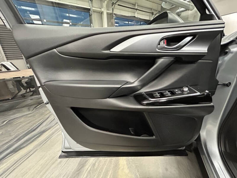 2023 Mazda CX-9 Touring Plus