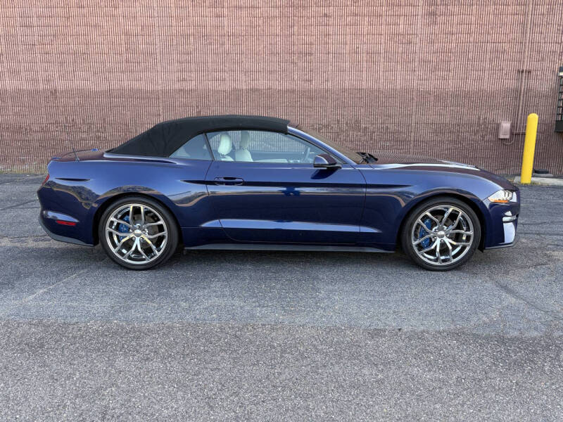 2018 Ford Mustang EcoBoost