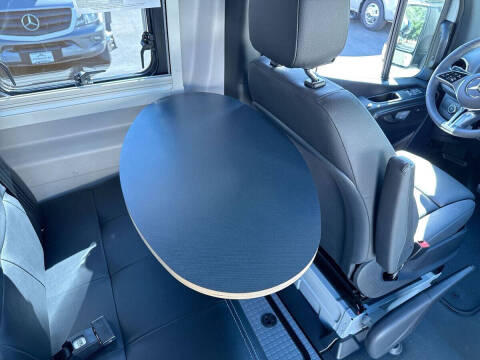 2025 Mercedes-Benz Sprinter