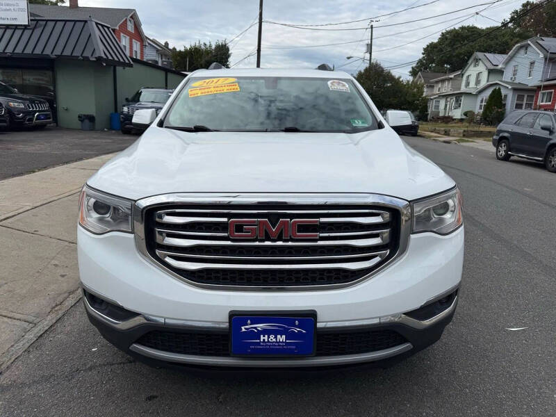 2017 GMC Acadia SLE-2