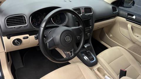 2010 Volkswagen Jetta SportWagen SE