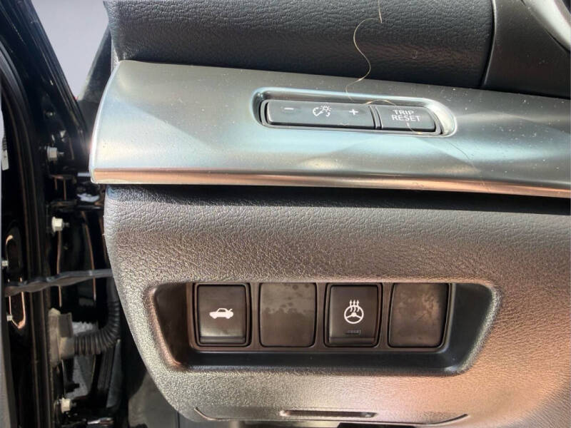 2023 Nissan Maxima