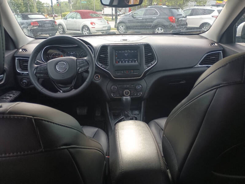 2021 Jeep Cherokee Latitude Plus