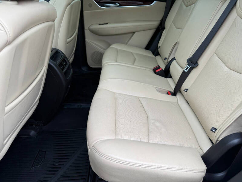 2019 Cadillac XT5 Luxury