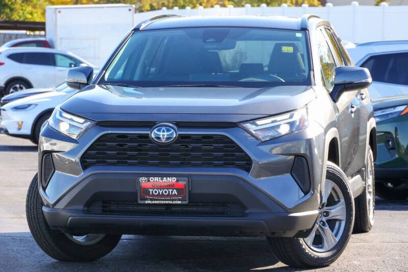 2022 Toyota RAV4 Hybrid XLE