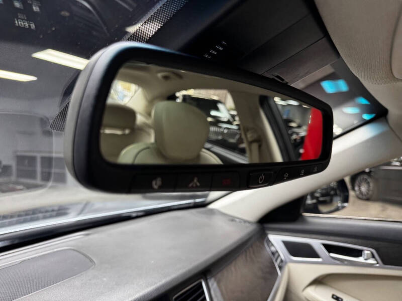 2015 Hyundai Genesis 5.0L