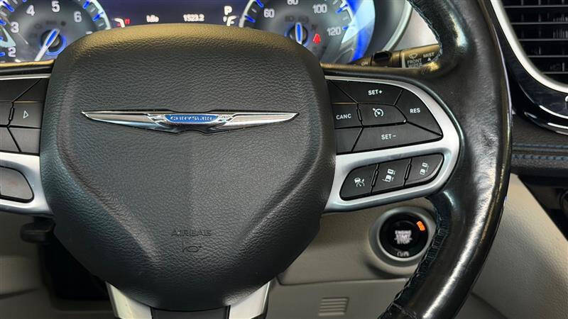 2021 Chrysler Pacifica Touring L