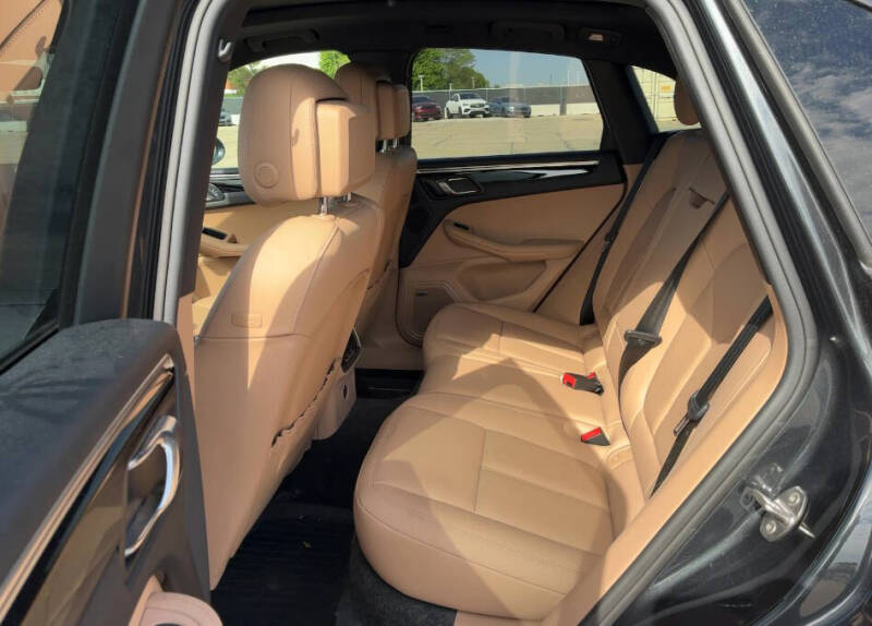 2019 Porsche Macan