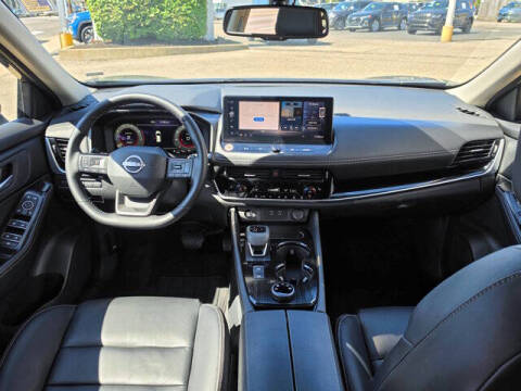 2026 Nissan Rogue SL