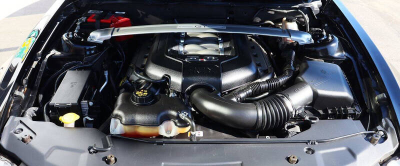 2011 Ford Mustang GT Premium