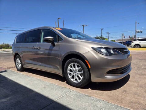 2017 Chrysler Pacifica Touring