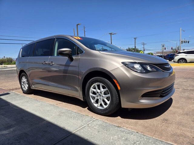 2017 Chrysler Pacifica Touring