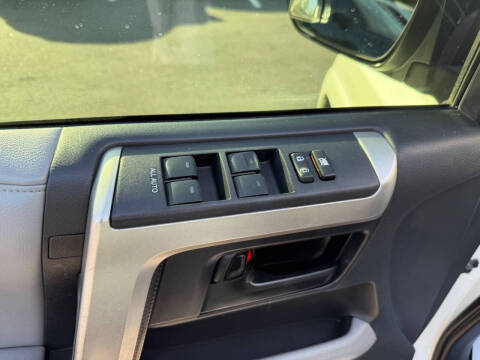 2013 Toyota 4Runner SR5