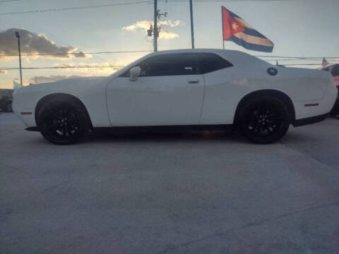 2018 Dodge Challenger SXT