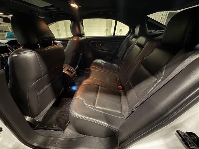 2019 Ford Taurus Limited