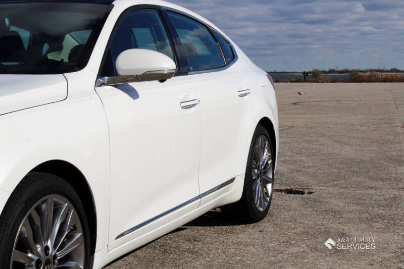 2020 Kia Cadenza Limited