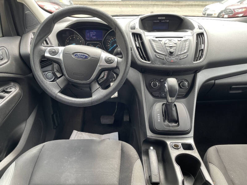 2013 Ford Escape S