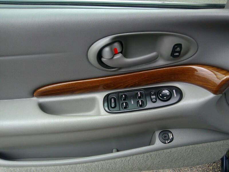 2002 Buick LeSabre Custom