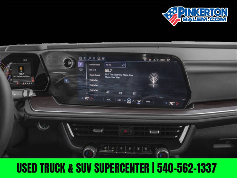 2025 Chevrolet Suburban LS