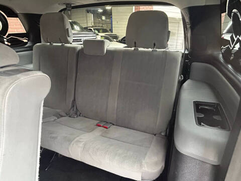 2015 Toyota Sequoia SR5