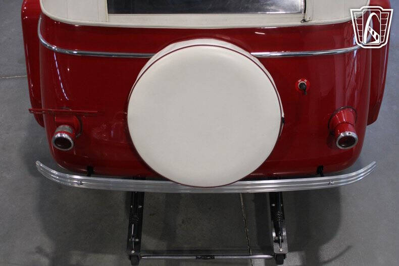 1950 Willys Jeepster