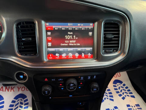 2014 Dodge Charger SXT