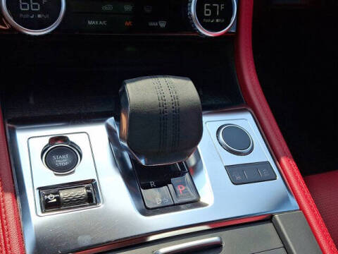 2025 Jaguar F-PACE P250 R-Dynamic S