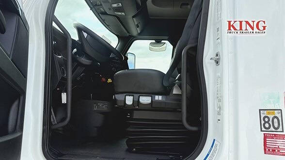2024 Freightliner Cascadia