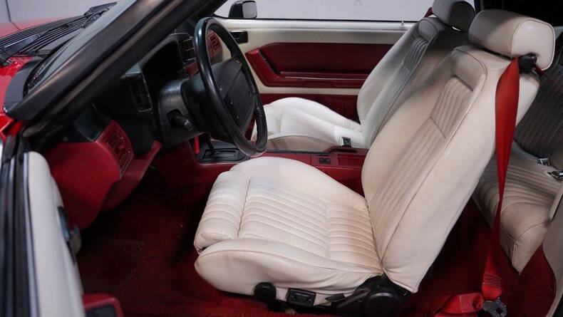 1990 Ford Mustang GT