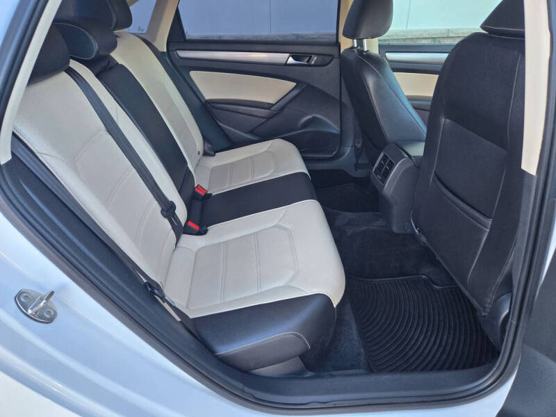 2015 Volkswagen Passat