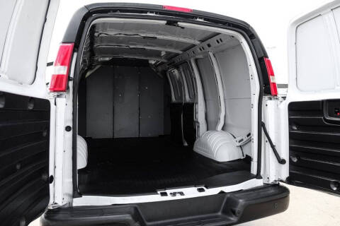 2021 Chevrolet Express 2500