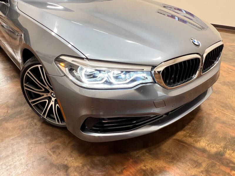 2017 BMW 5 Series 540i