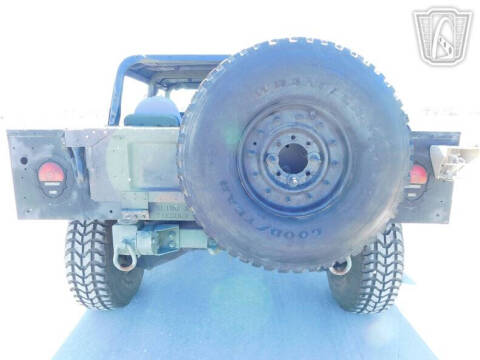 2002 AM General M1123