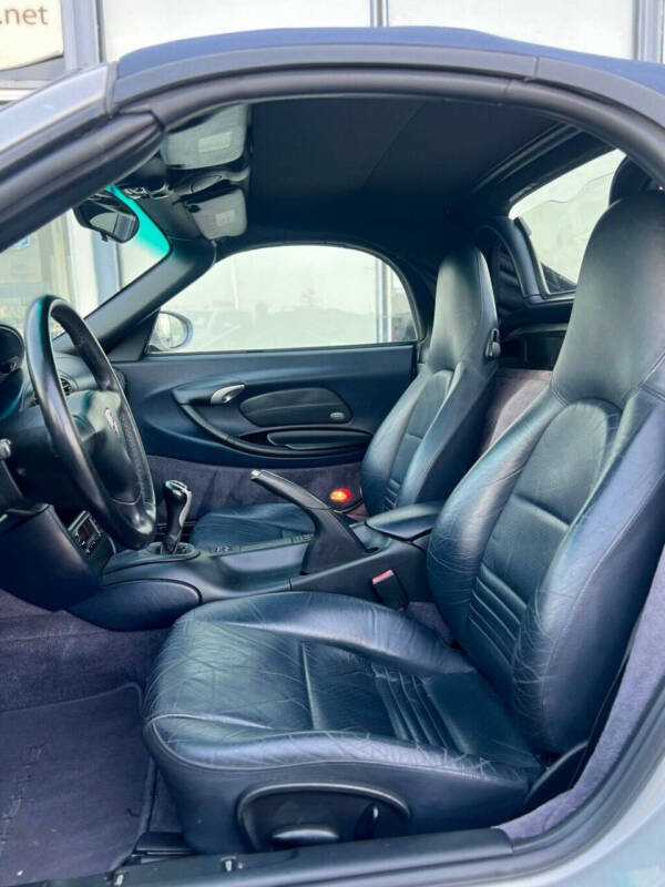 2001 Porsche Boxster