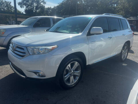 2011 Toyota Highlander for sale at DJ's Truck Sales Inc. in Cedartown GA