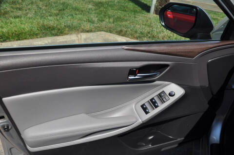 2020 Toyota Avalon XLE