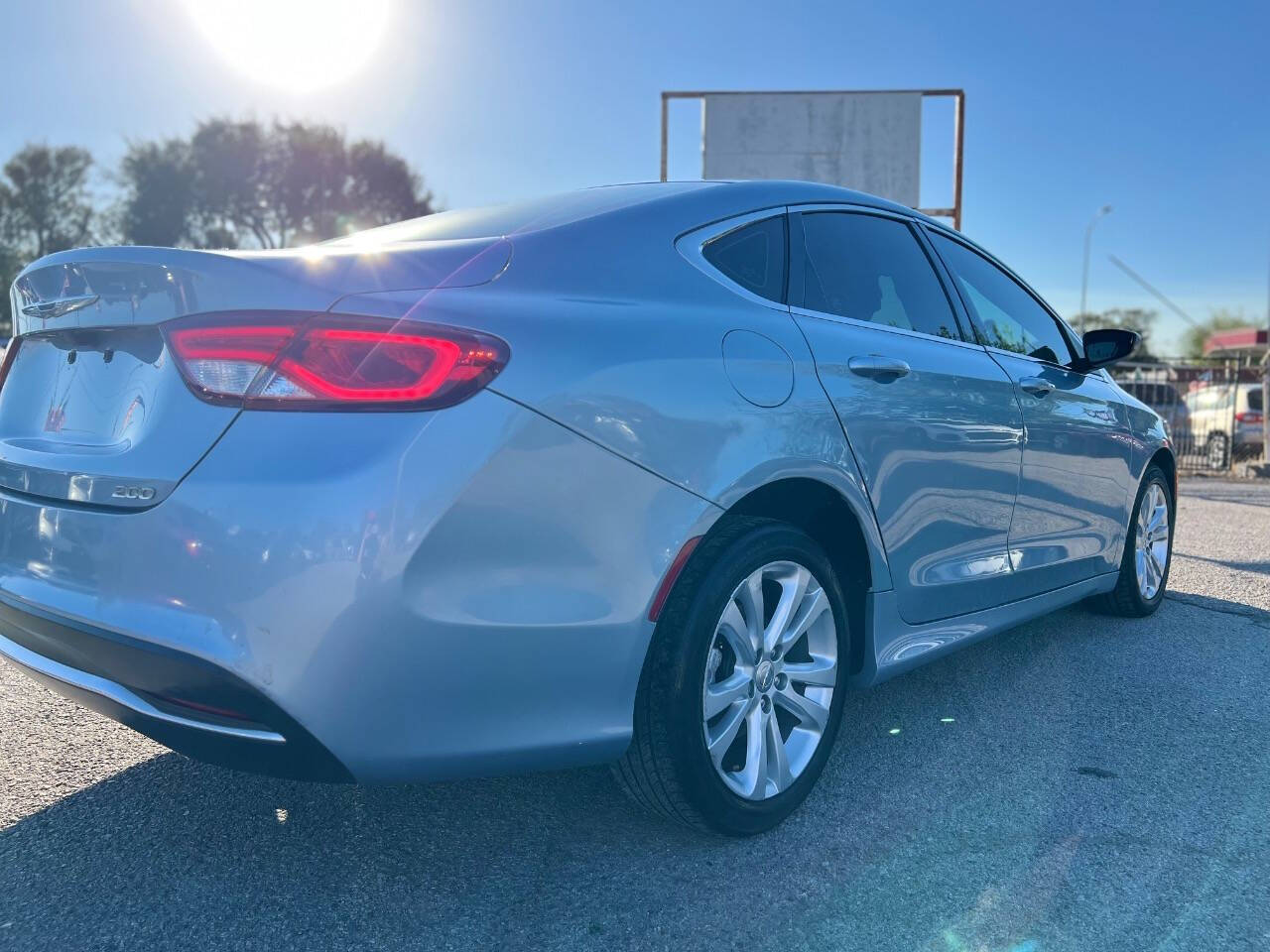 2015 Chrysler 200 for sale at J-R Auto Sales LLC in Houston, TX