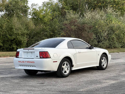 2003 Ford Mustang