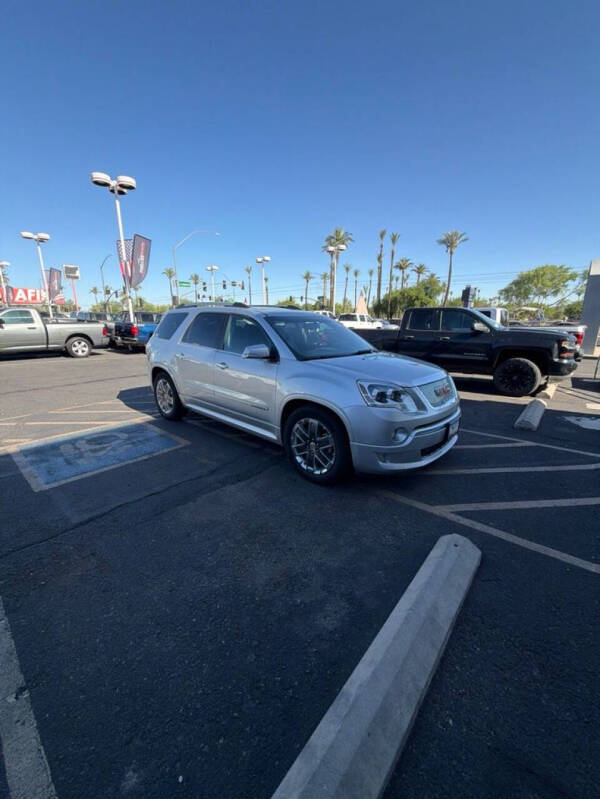 2011 GMC Acadia Denali
