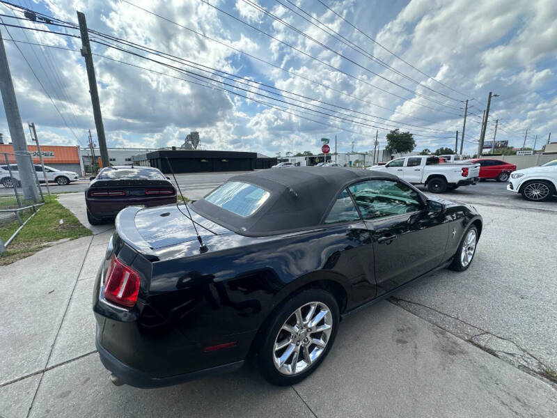 2010 Ford Mustang V6 Premium