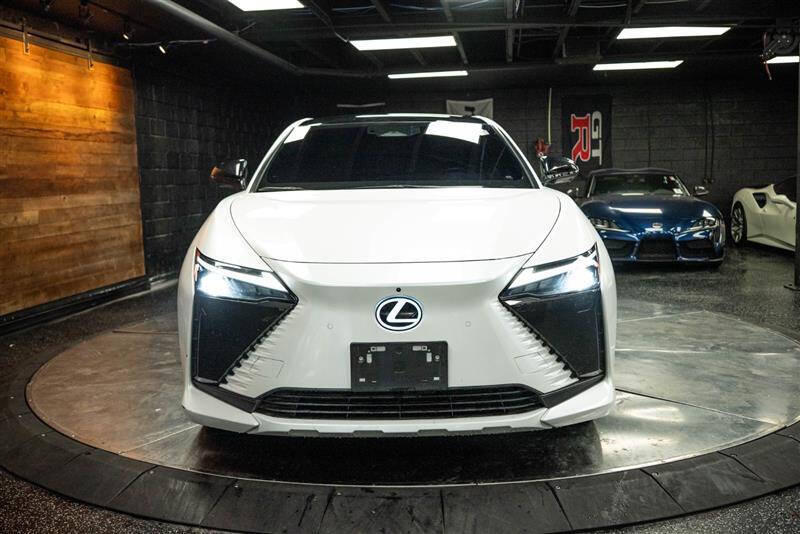 2024 Lexus RZ 300e