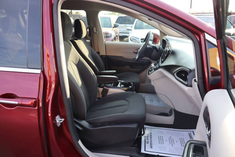 2019 Chrysler Pacifica Touring Plus