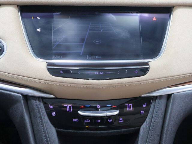 2018 Cadillac XT5 Platinum