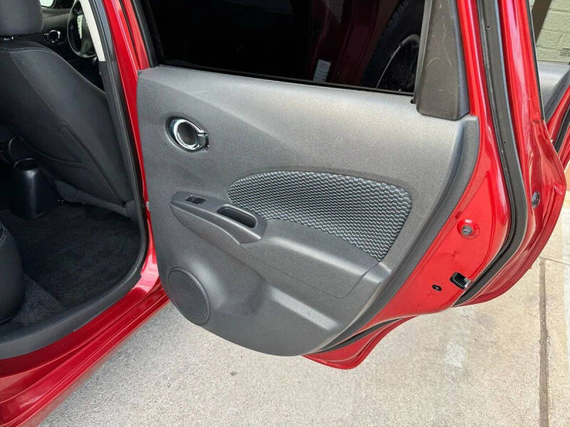 2019 Nissan Versa Note SV