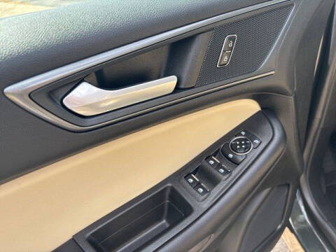 2024 Ford Edge SE