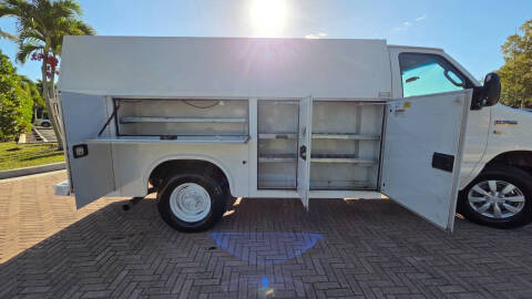 2016 Ford E-Series E-350 SD