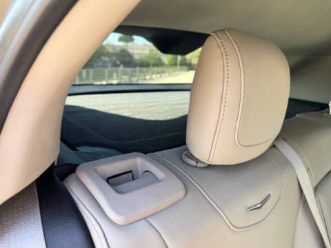 2019 Cadillac XT4 Luxury