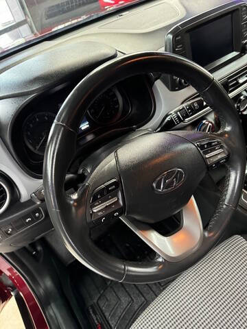 2021 Hyundai Kona SEL