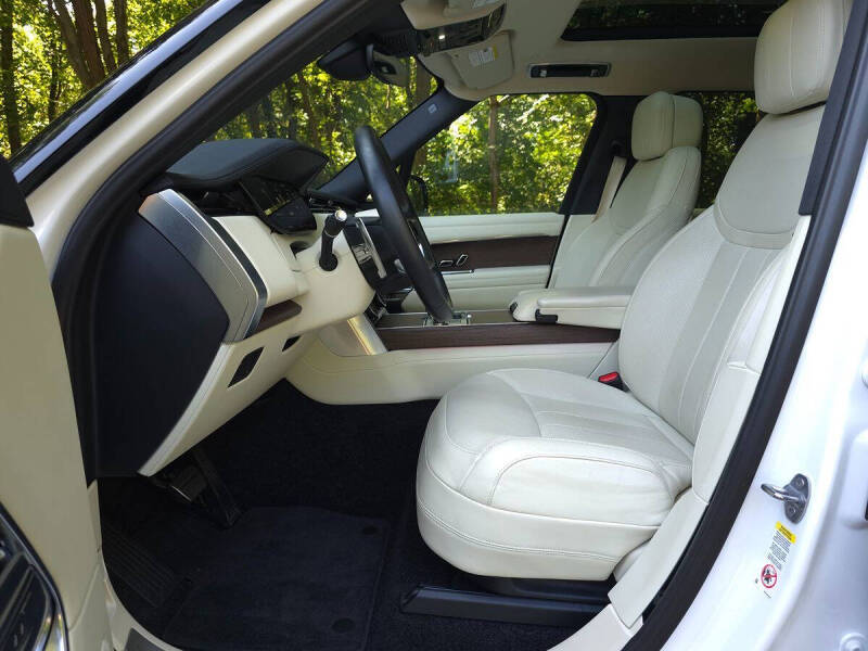 2023 Land Rover Range Rover P400 SE