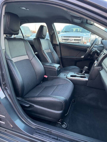 2012 Toyota Camry SE